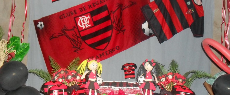 decoração do flamengo com bandeira de futebol