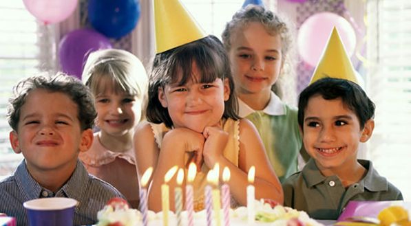 É muito fácil fazer uma decoração barata para festa infantil, basta investir nos materiais corretos (Foto: Divulgação)