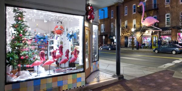 A decoração de Natal para lojas deve ser a mais atrativa possível, para que além de aumentar as vendas natalinas ainda valorize o estabelecimento (Foto: Divulgação)