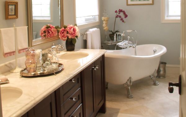 A decoração de banheiros clássicos é uma ótima opção para quem busca sofisticação para sua casa (Foto: Divulgação)