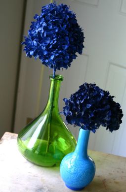 Faça um arranjo floral decorativo rapidamente e deixe a sua casa mais alegre (Foto: cfabbridesigns.com) 