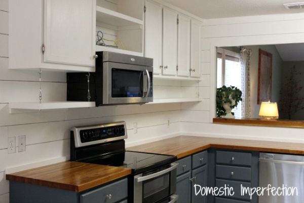 Há possibilidades para você conseguir aumentar um armário de cozinha (Foto: domesticimperfection.com)