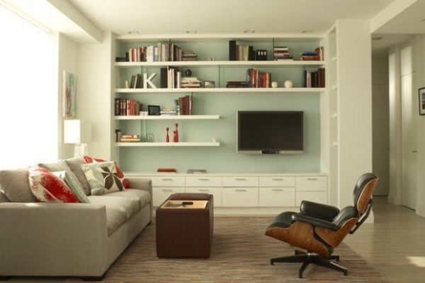 A decoração de sala de estar com prateleiras é também funcional (Foto: stylemotivation.com) 