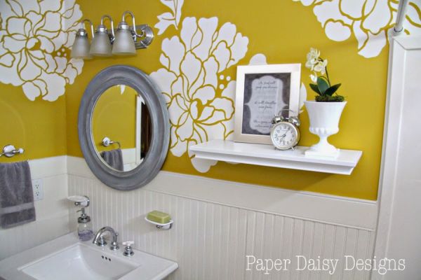 Você pode também fazer esta ideia para decoração de banheiro com papel de parede em outros cômodos de sua casa (Foto: paperdaisydesign.com) 
