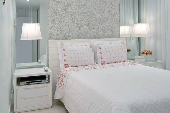 Há lindas ideias para decorar quarto de casal pequeno, invista na que mais se adequar com o seu quarto (Foto: pinterest.com)                                