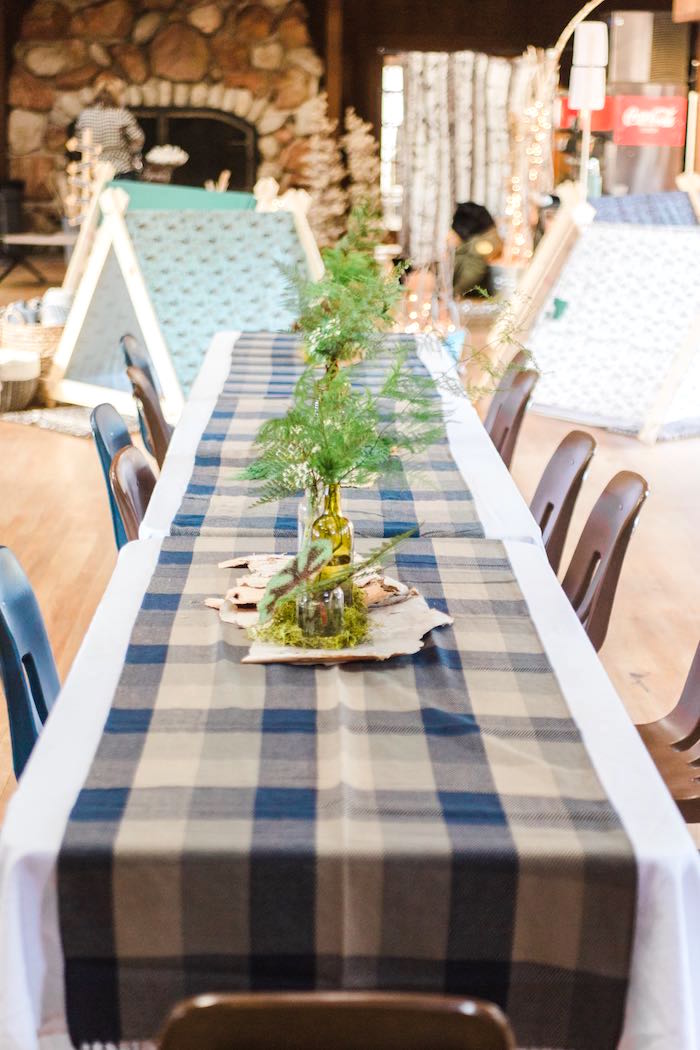 mesa decorada para festa