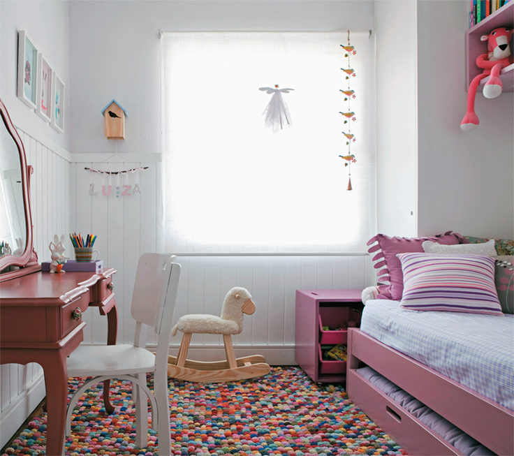 quarto de menina penteadeira