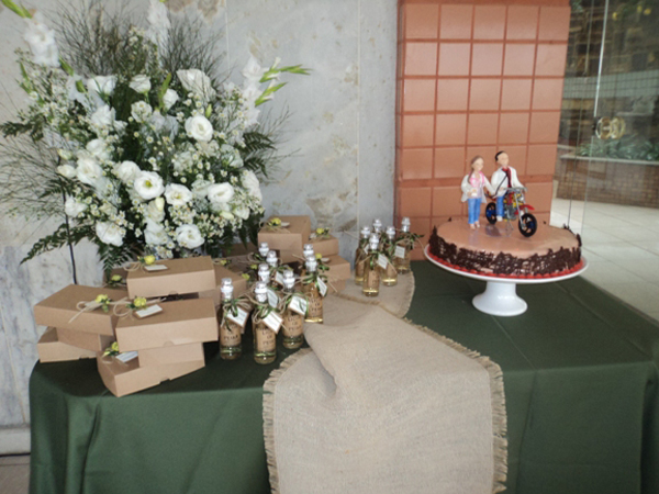 decoração com juta no casamento