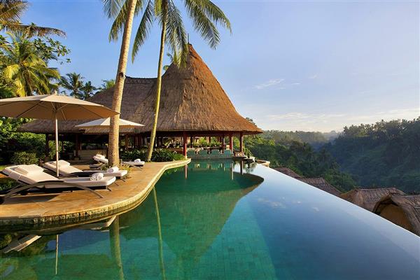 piscina viceroy