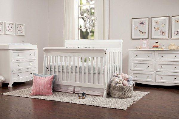 quarto de bebe simples e barato feminino nude