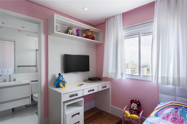 quarto de criança rosa