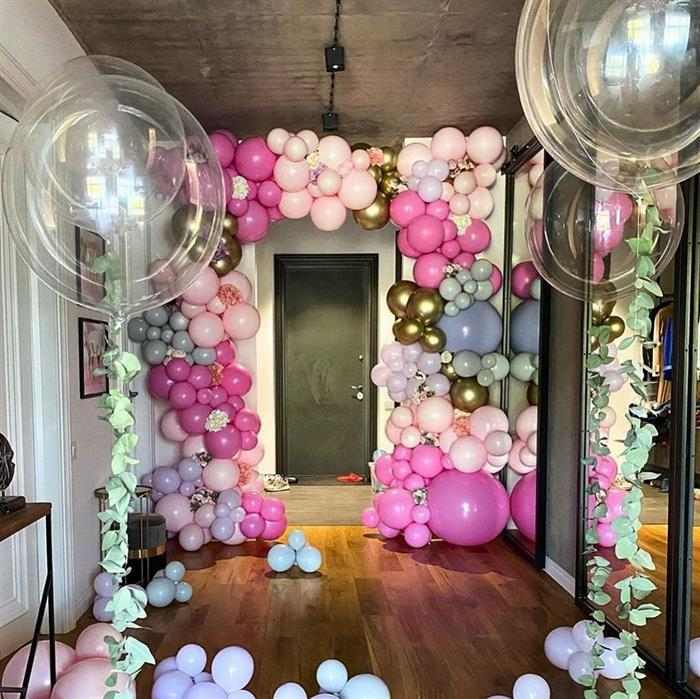 decoração com balões na parede