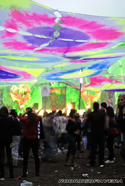 DECORAÇÃO DE FESTAS RAVES